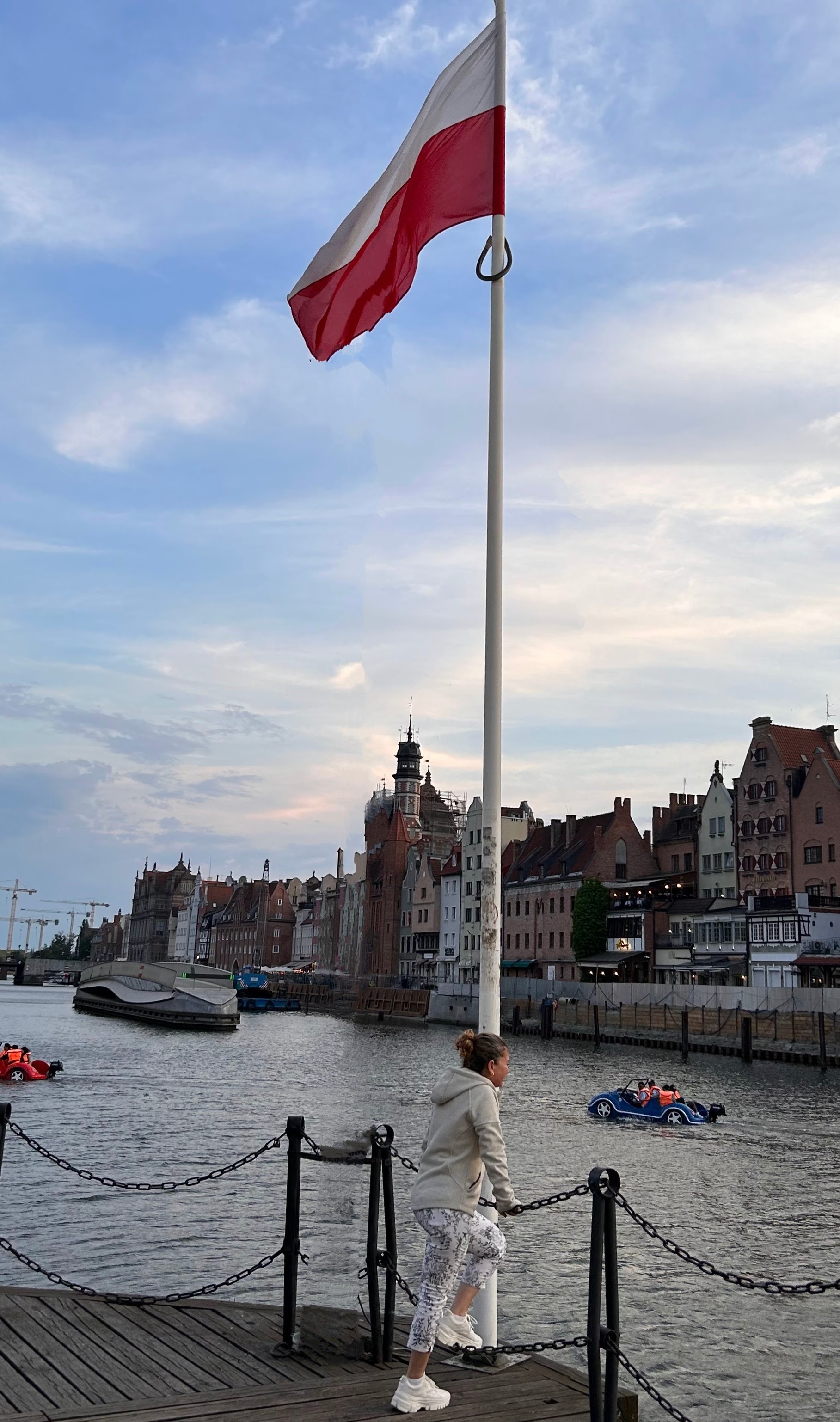 IMG_1400~2.jpg