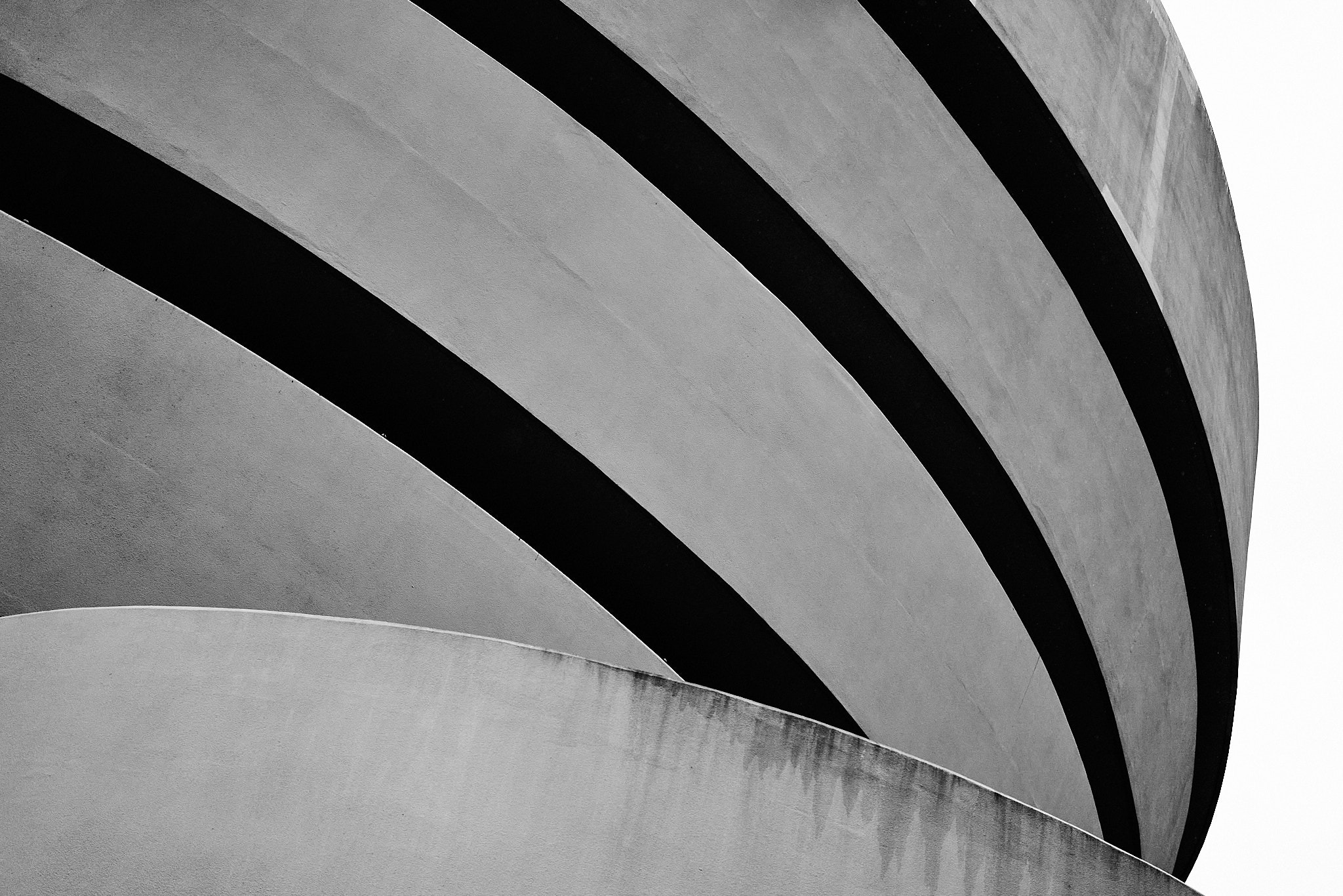 [&hellip;] el Guggenheim: &iquest;se visita para ver a Kandinsky o para contemplar la espiral perfecta de Wright? Probablemente, para ambos.