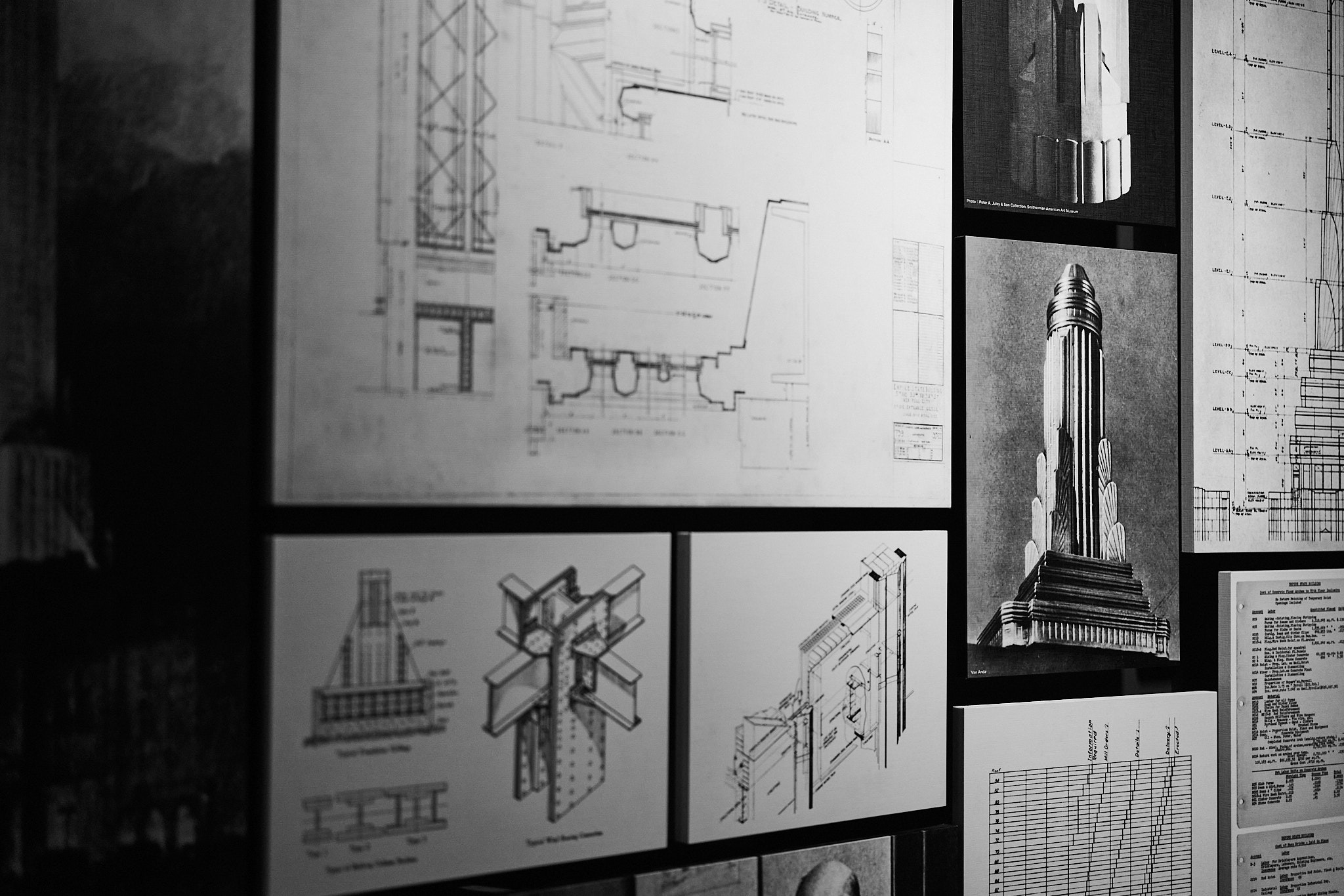 Planos y proyecciones del Empire Estate.